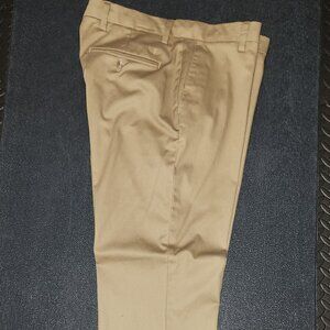 Mens dockers 36x30  khaki dress pants straight fit